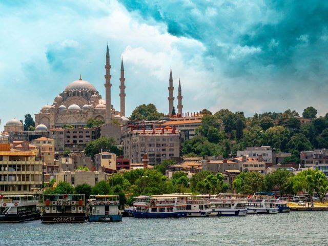 ibrahim-uzun-2uemAqyp9rk-unsplash